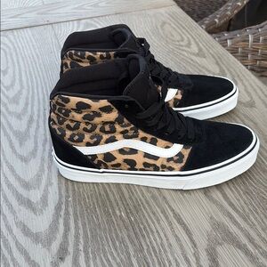 Vans Women's Black and Tan High-Top Sneakers